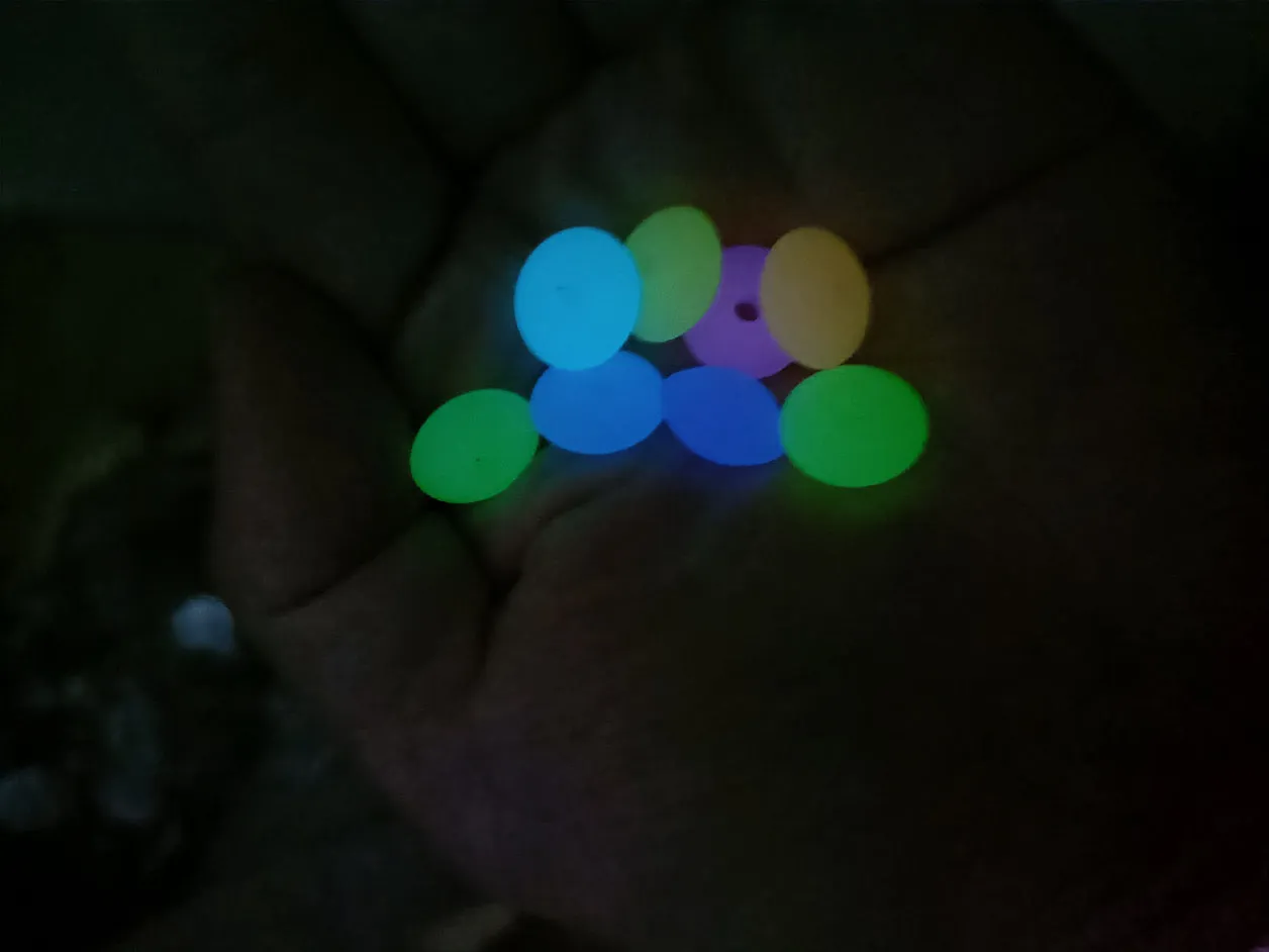 Neon Purple Glow 12mm Lentil